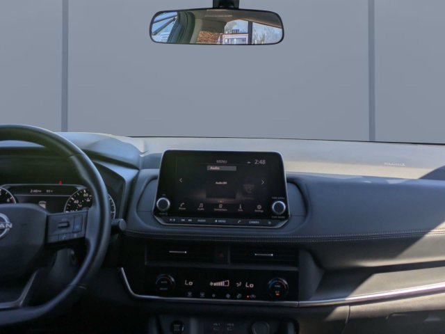 Used 2025 Blue Nissan SV image 19
