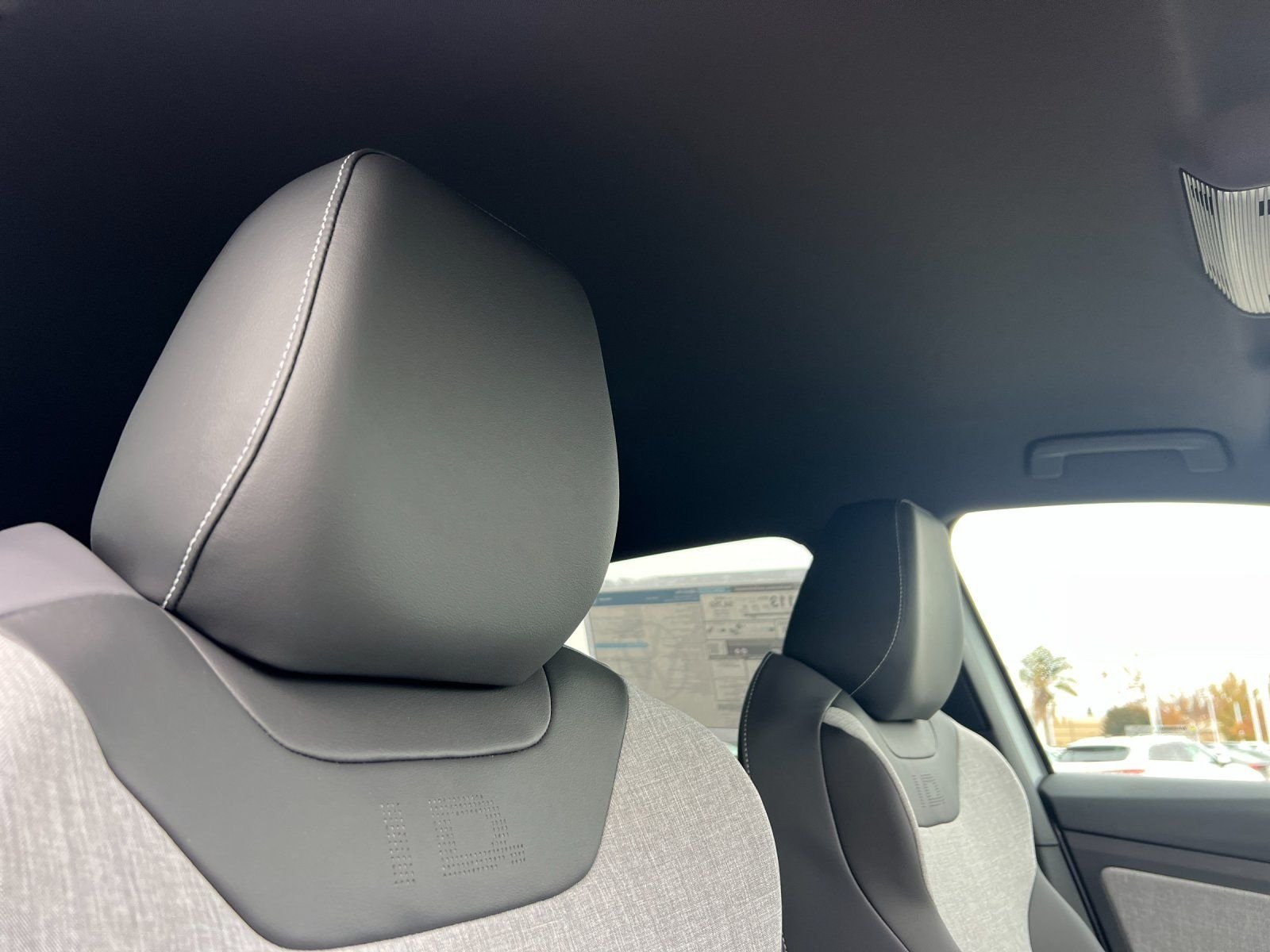 2026 Volkswagen ID.4 PRO - Photo 16