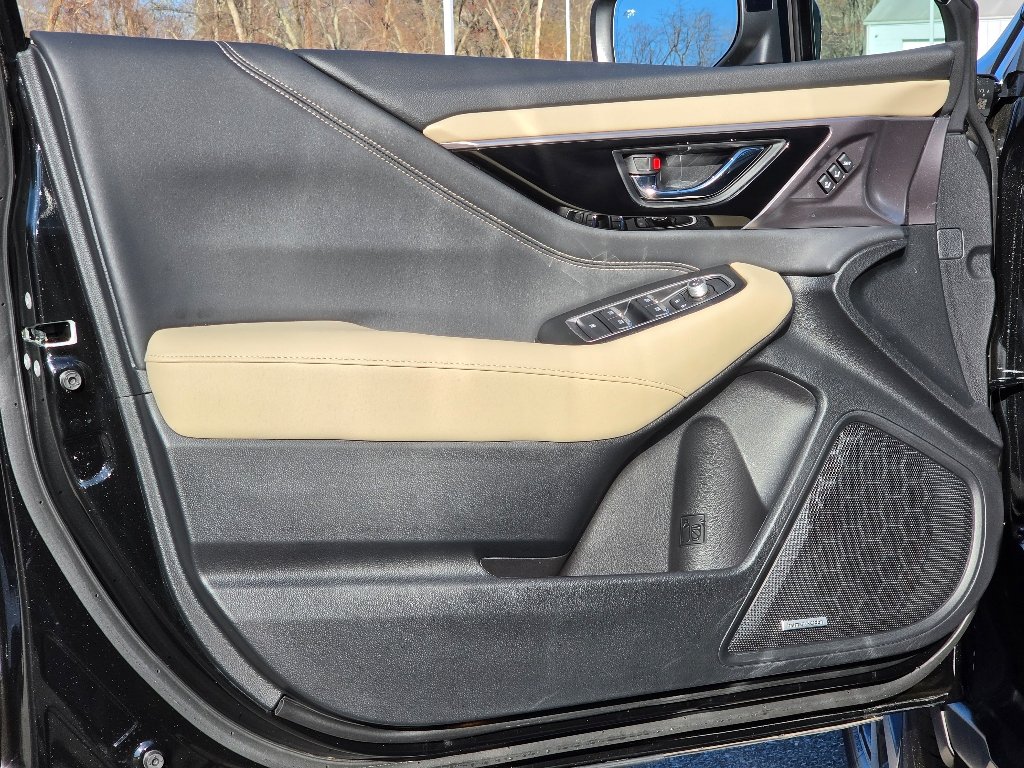 2025 Subaru Outback Limited - Photo 32