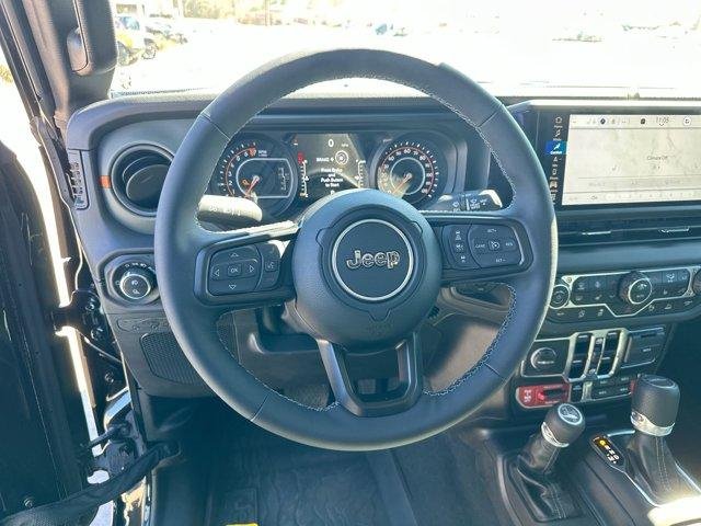 Used 2025 Black Jeep Mojave X image 14