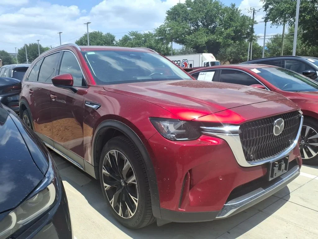 2024 Mazda CX-90 PHEV Premium Package's photo