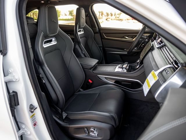 New 2026 Ostuni Pearl White Jaguar P400 R-Dynamic S image 26