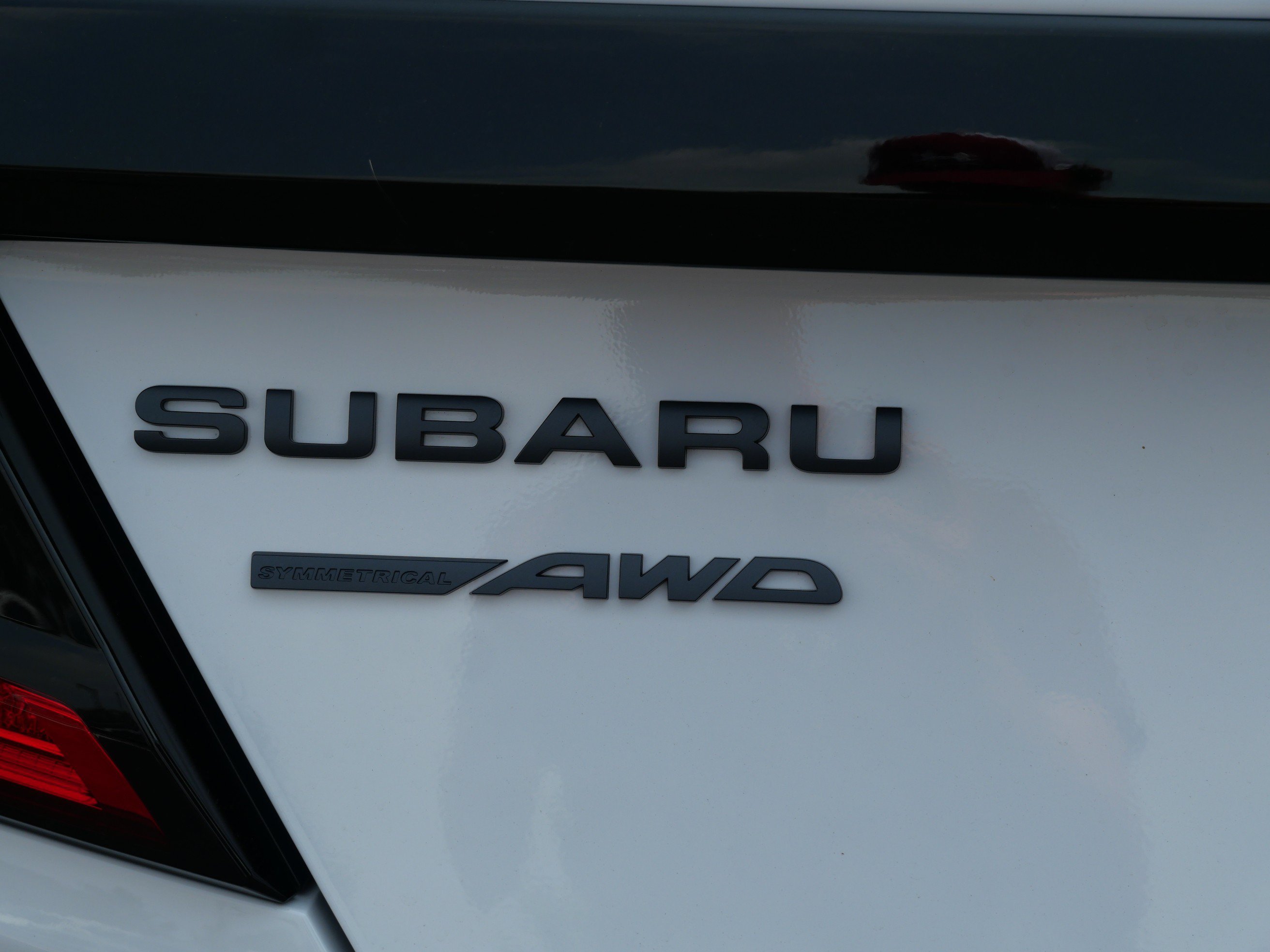 Used 2025 Ceramic White Subaru tS image 12