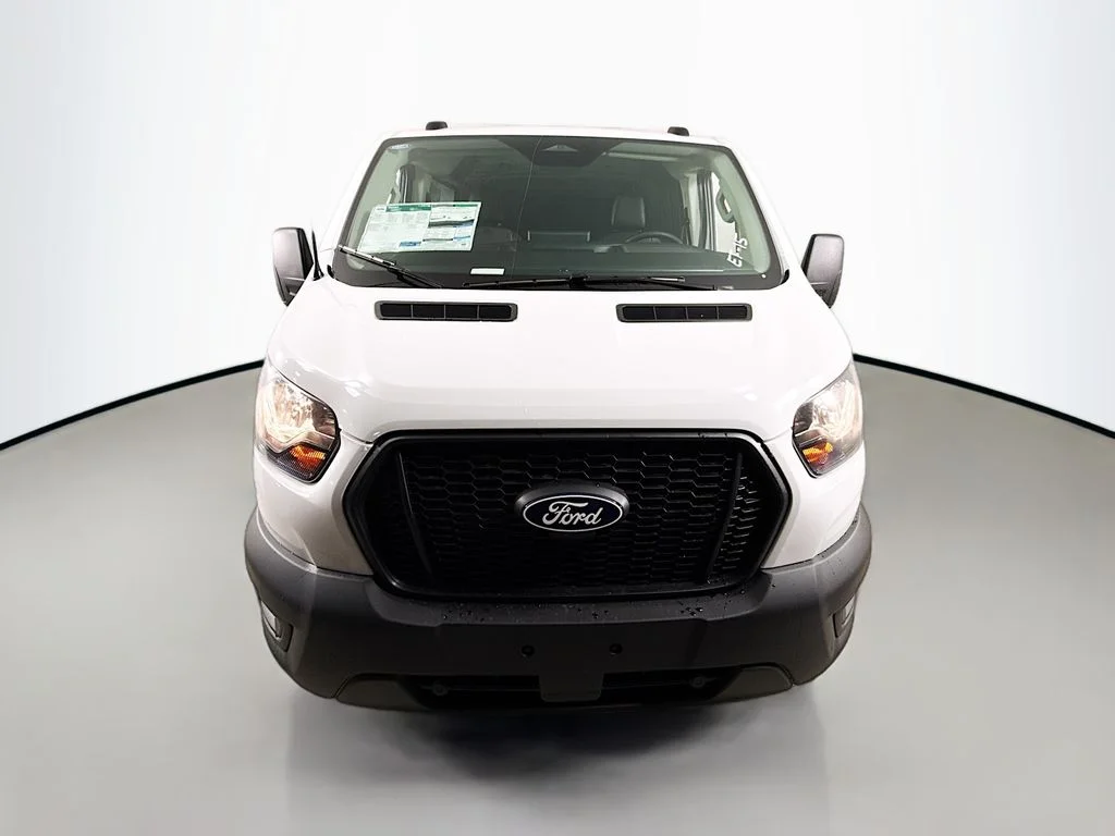 New 2026 Oxford White Ford Cargo Van image 2