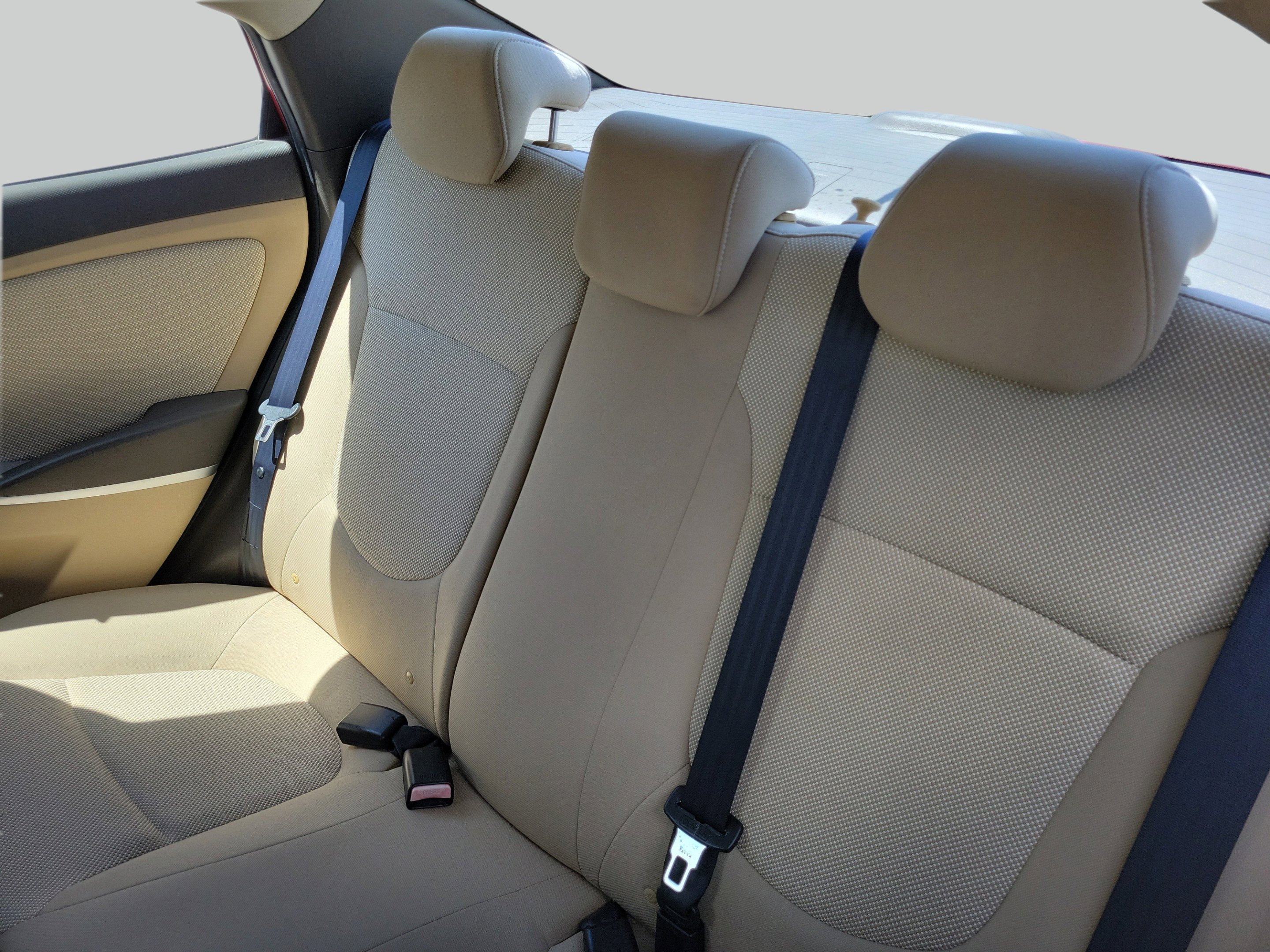 Used 2012 Boston Red Hyundai GLS image 10