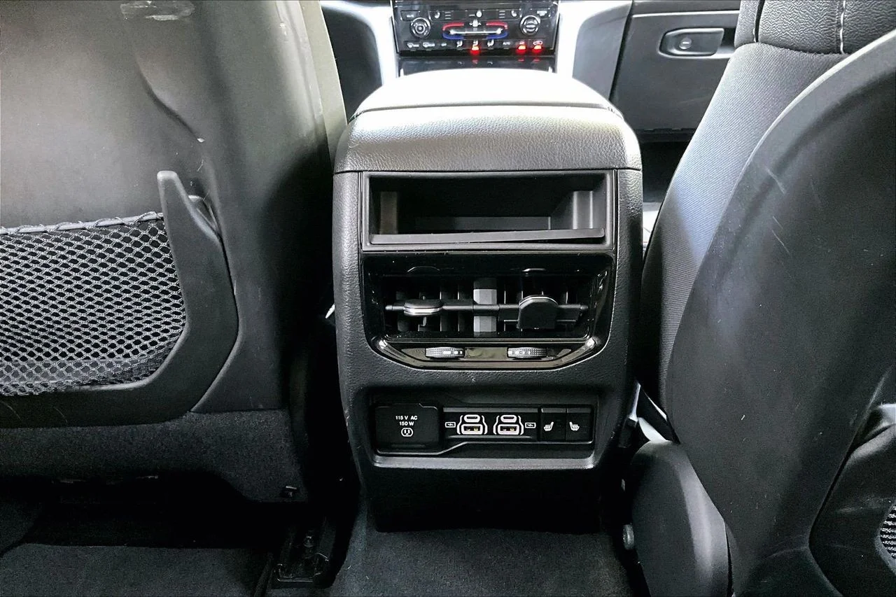Used 2023 Black Jeep Limited image 17