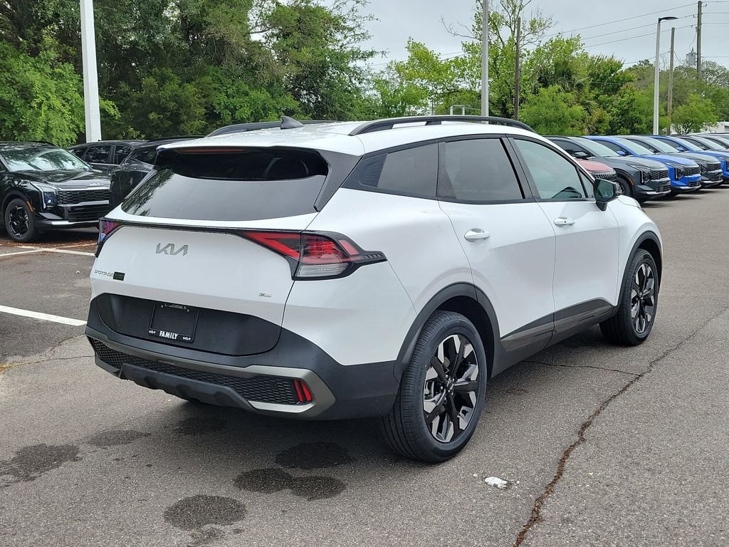 Used 2023 White Kia X-Line image 6
