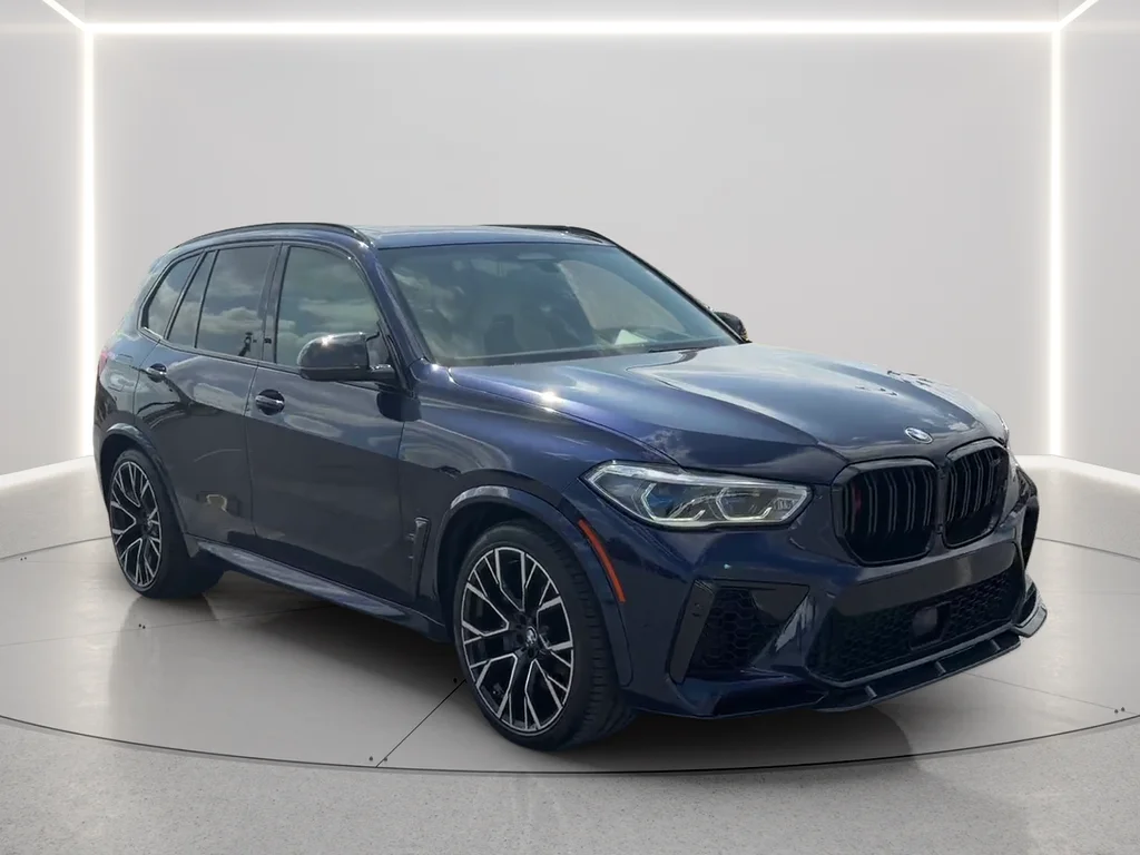 Used 2020 Blue BMW Competition image 3
