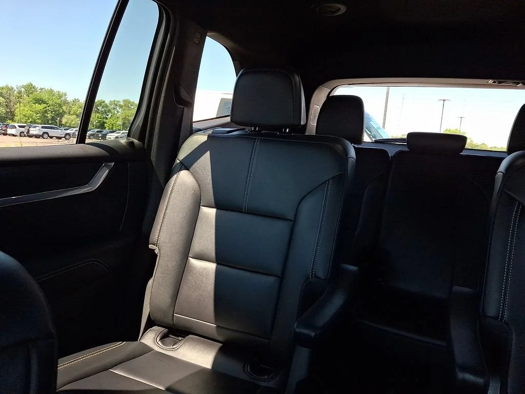 Used 2024 Ebony Twilight Metallic GMC Elevation image 52