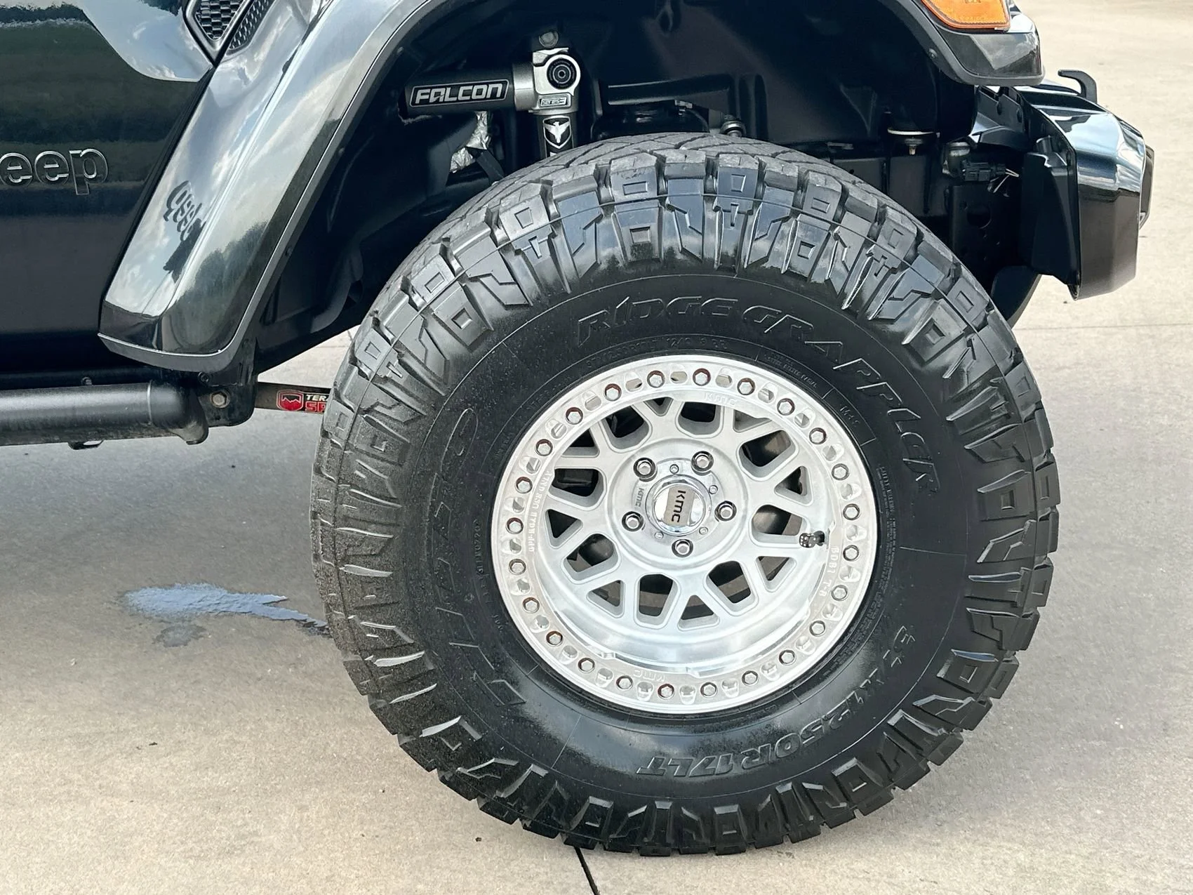 Used 2020 Black Clearcoat Jeep Sahara High Altitude image 10