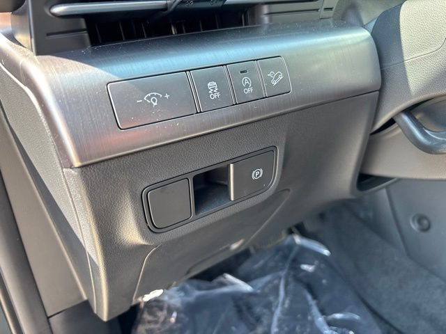 2026 Hyundai Kona SE - Photo 14