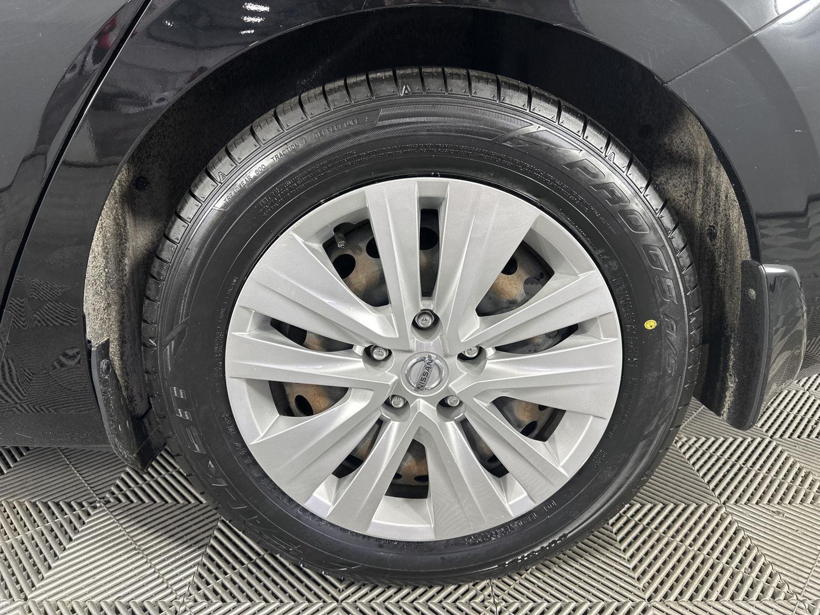 Used 2020 Super Black Nissan S image 11