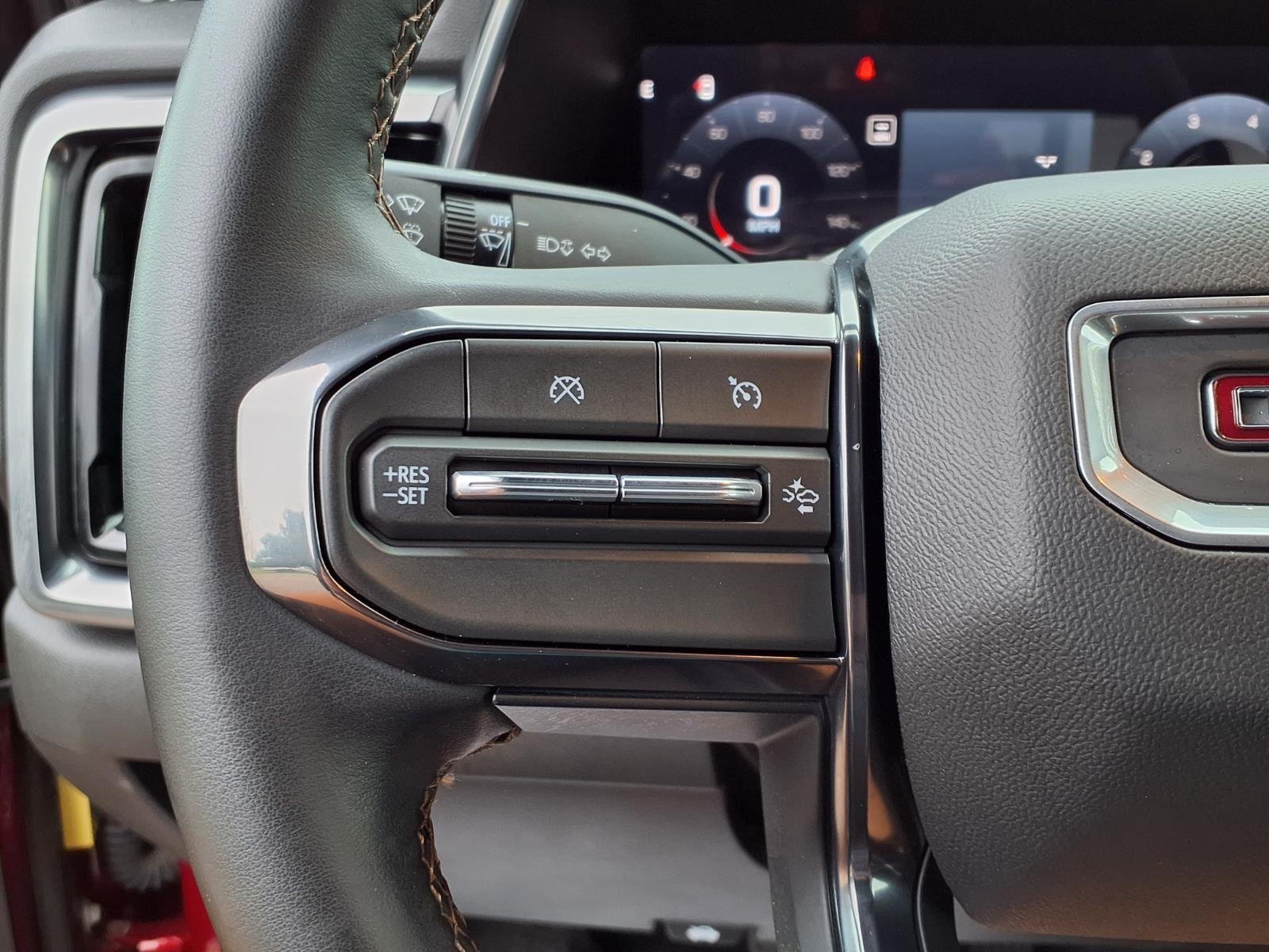 Used 2025 Volcanic Red Tintcoat GMC 4WD AT4 image 28