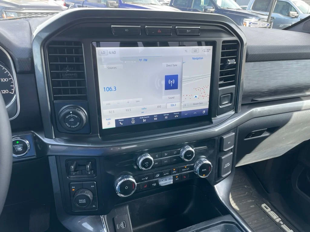 Used 2023 Gray Ford XLT image 10