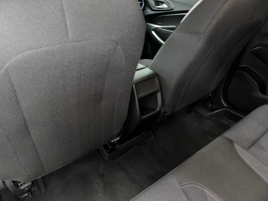 2024 Chevrolet Trax LS - Photo 18
