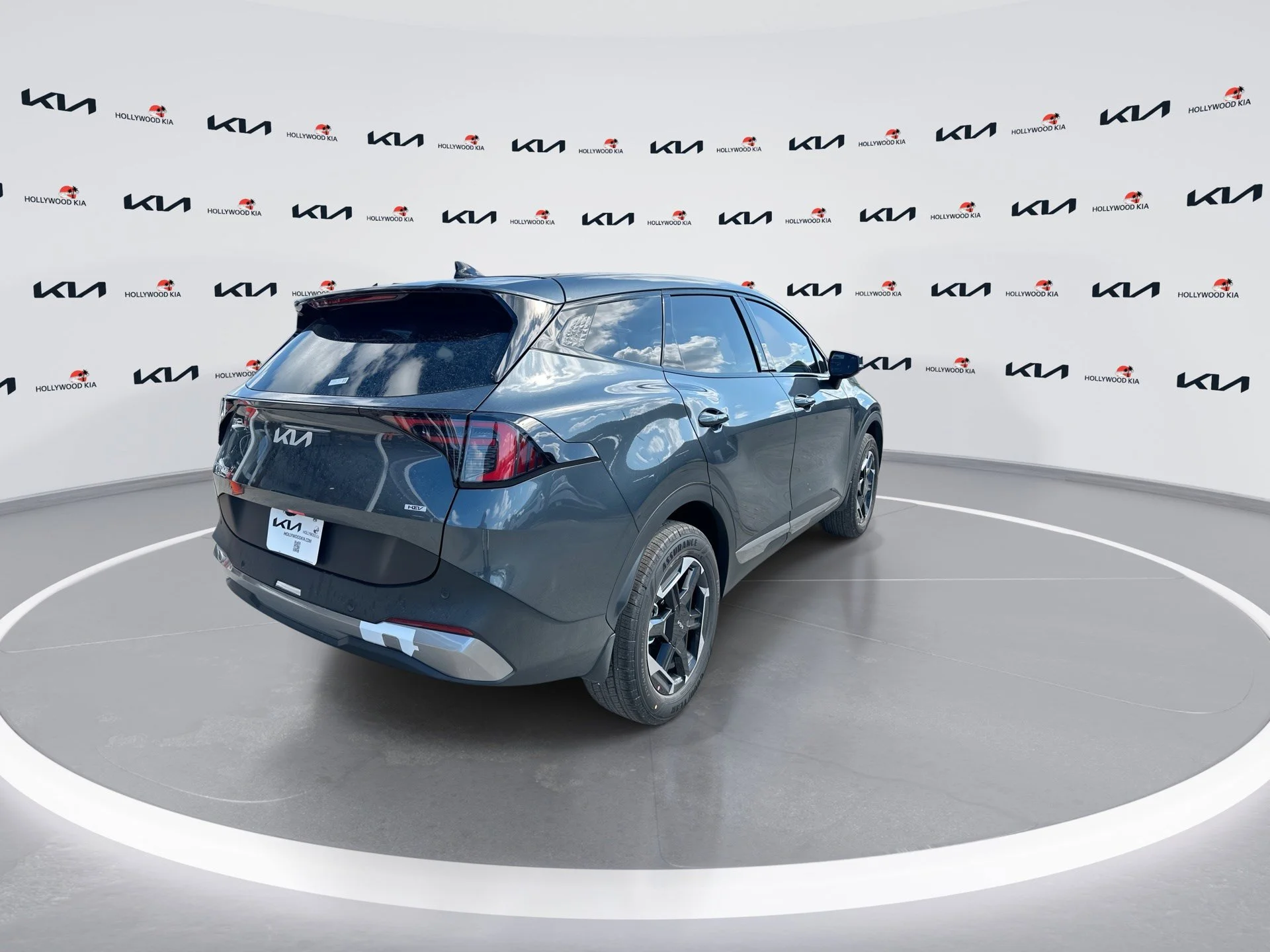 New 2026 Gravity Gray Kia S image 8