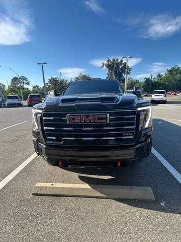 2025 GMC Sierra 2500HD AT4