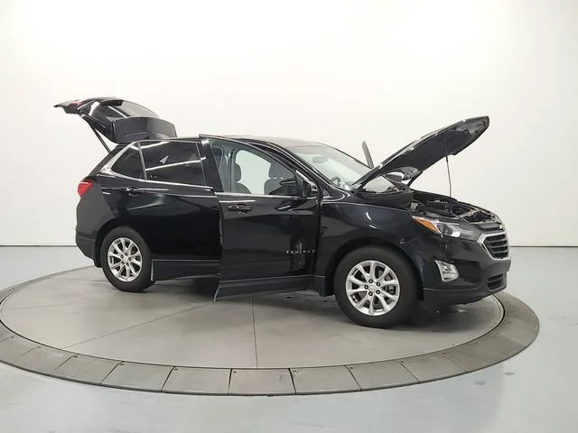 Used 2019 MOSAIC BLACK METALLIC Chevrolet LT image 17