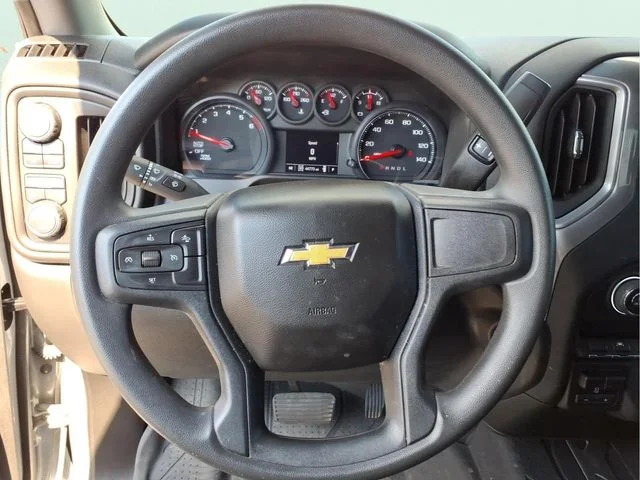 Used 2023 Gray Chevrolet Custom image 23