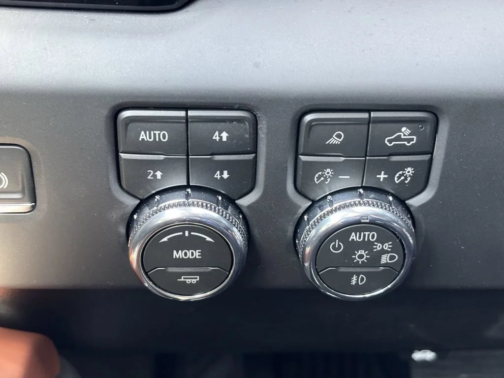 New 2026 Glacier White Tricoat GMC Denali Ultimate image 16