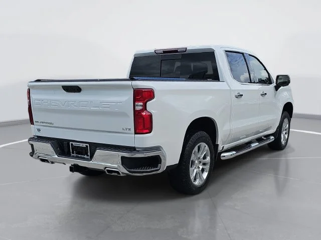 Used 2024 White Chevrolet LTZ image 3