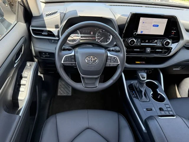 Used 2025 Gray Toyota XLE image 25