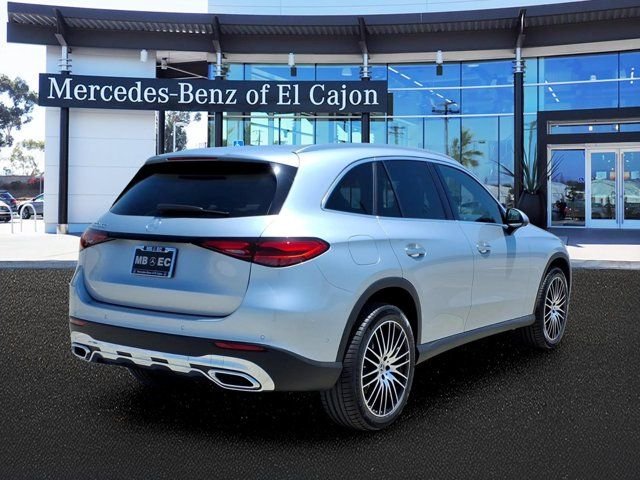 New 2026 Silver Mercedes-Benz GLC 300 image 3