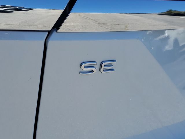 New 2026 White Volkswagen SE image 7