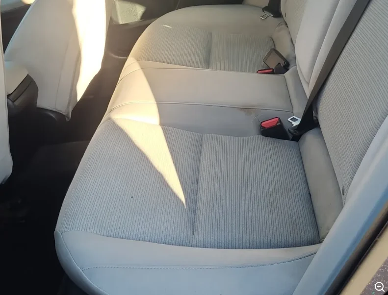 Used 2022 Blue Honda EX image 6