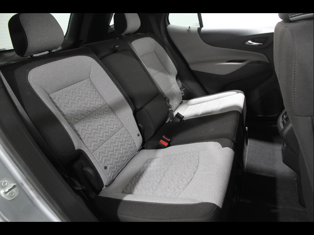 2023 Chevrolet Equinox LS - Photo 18
