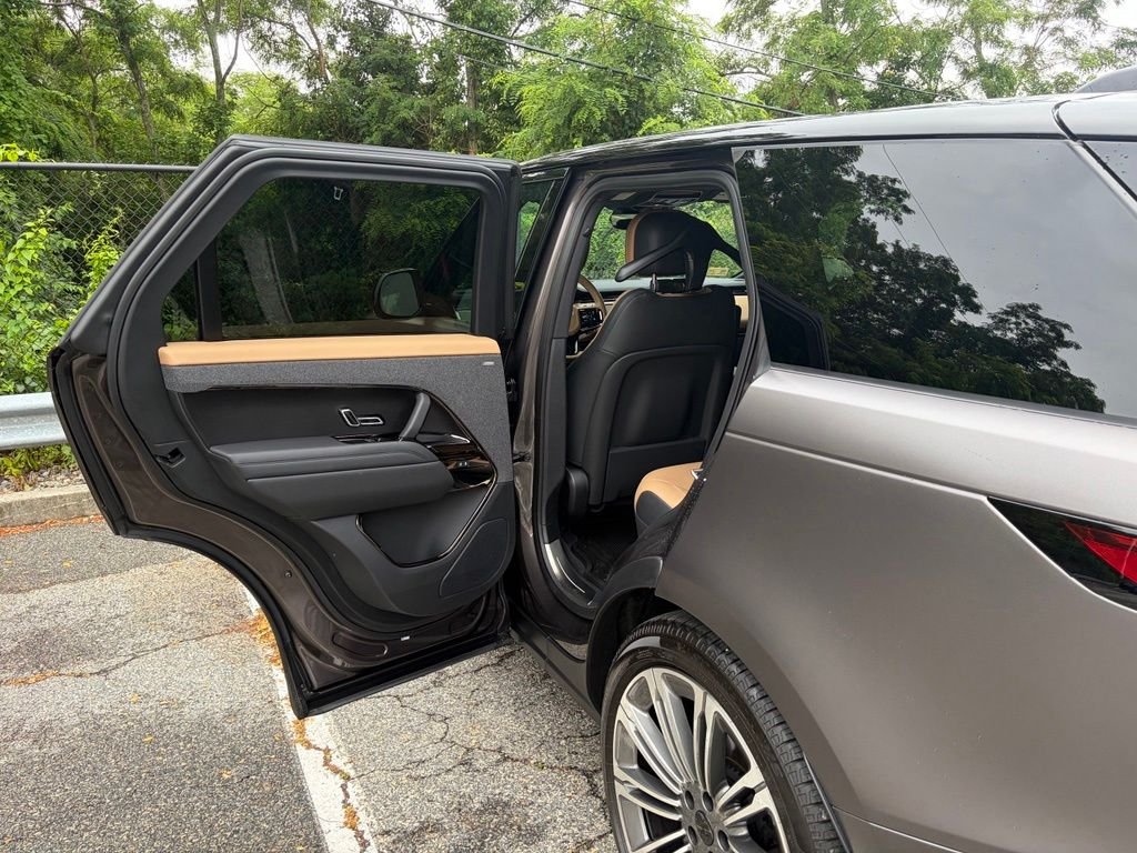Used 2026 Gray Land Rover Dynamic SE image 15