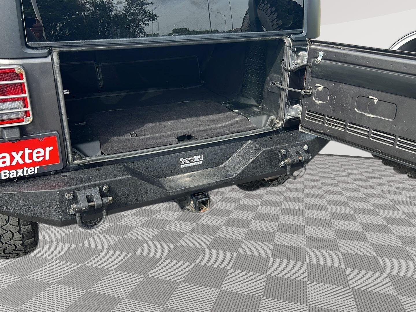 Used 2017 Granite Crystal Metallic Clearcoat Jeep Rubicon image 15