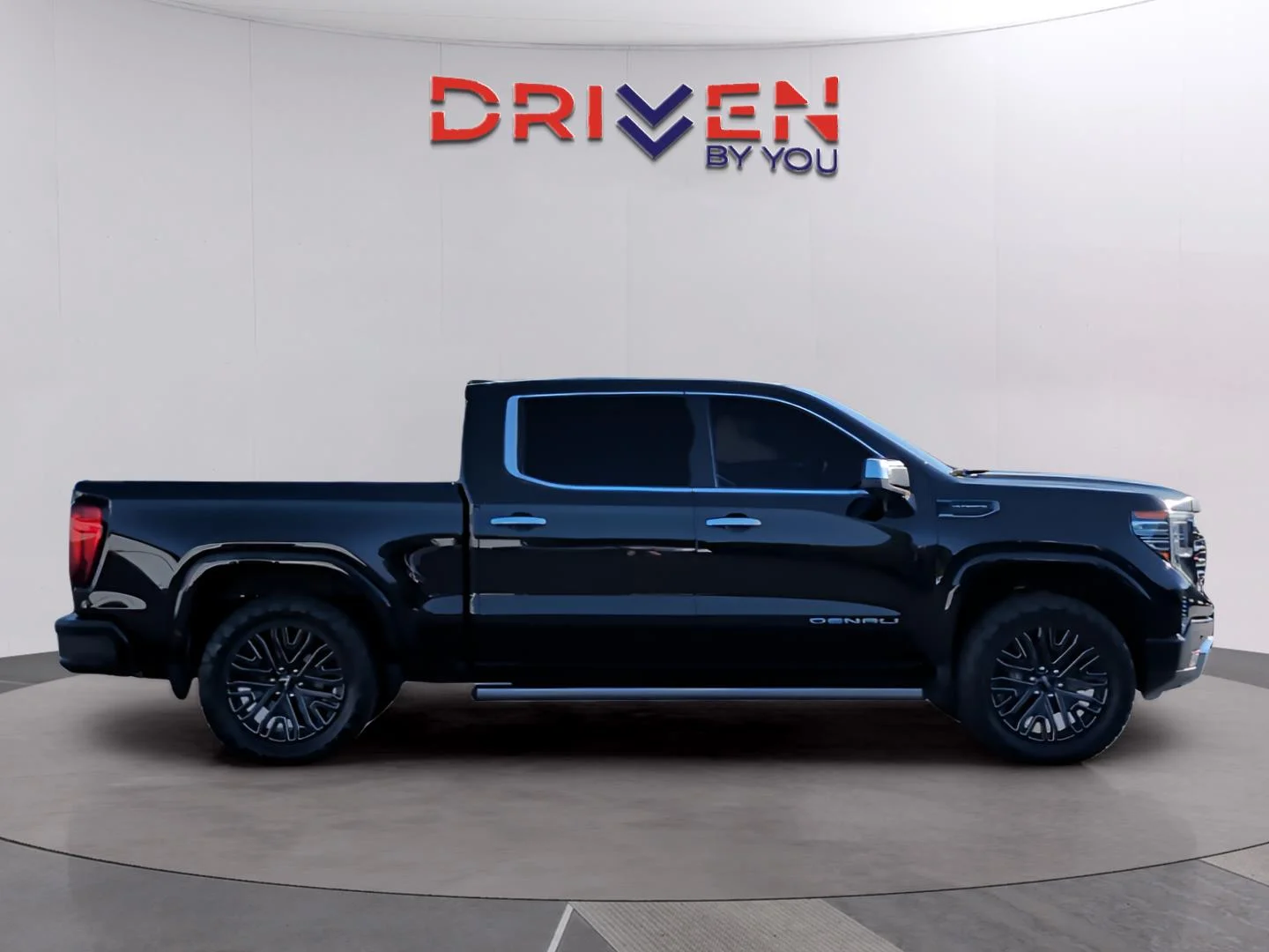 Used 2022 Onyx Black GMC Denali Ultimate image 6