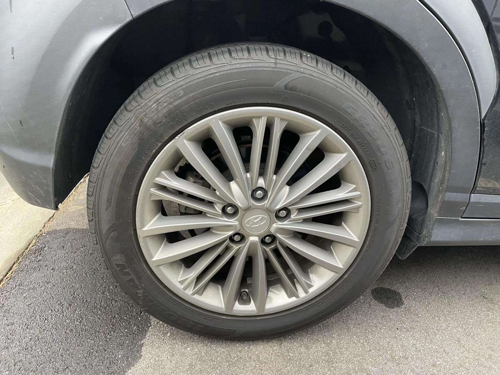 Used 2019 Ultra Black Pearl Hyundai SEL image 5