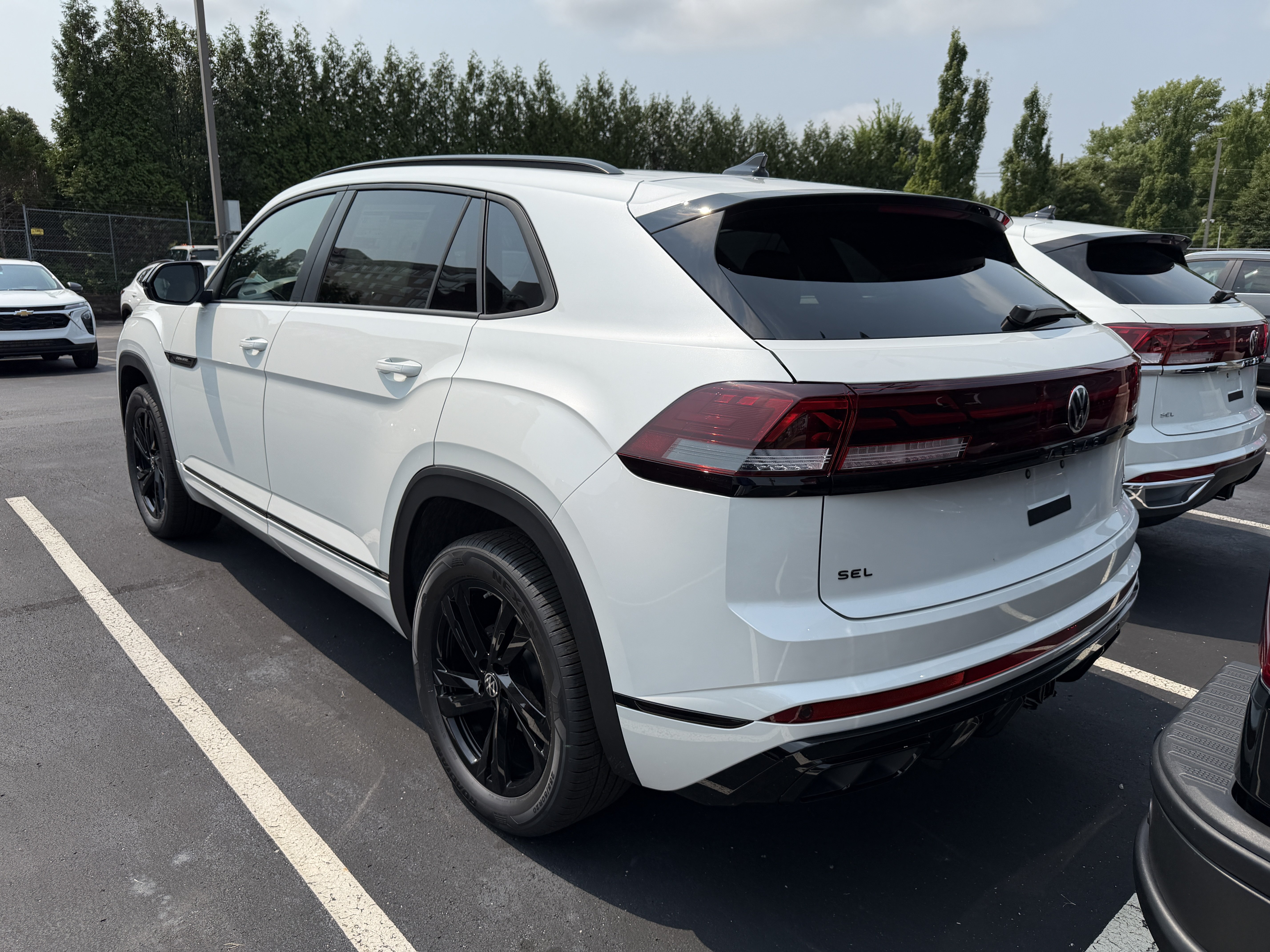 New 2026 Opal White Pearl Volkswagen 2.0T SEL R-Line Black image 5