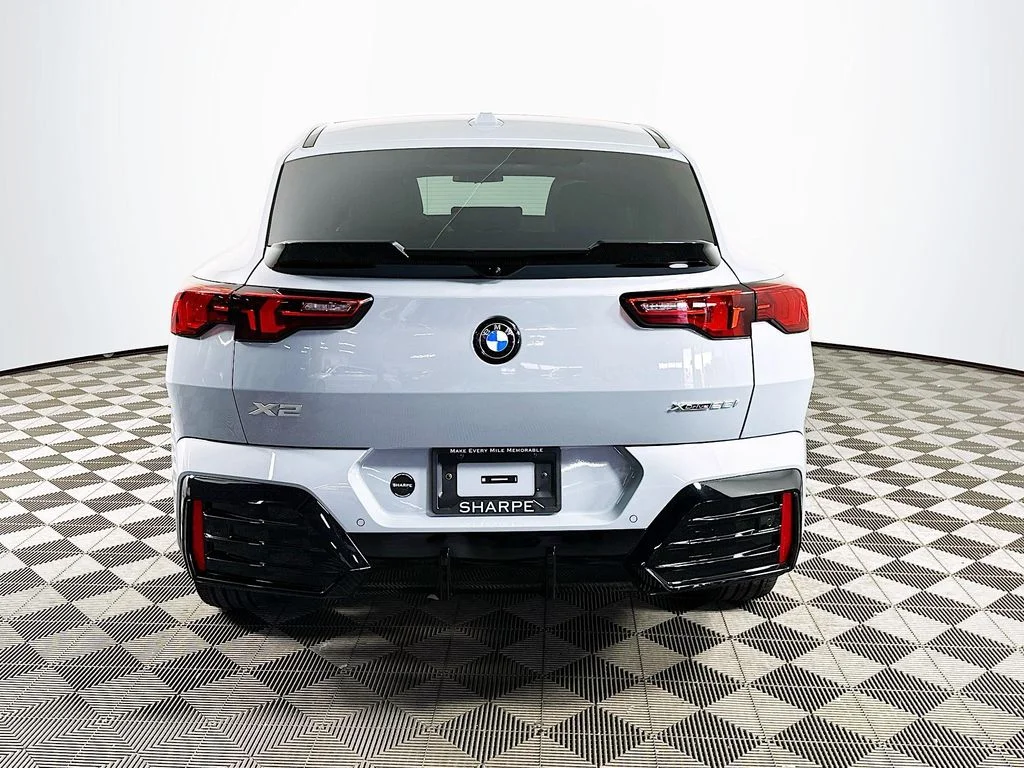 New 2026 Gray Metallic BMW xDrive28i image 6