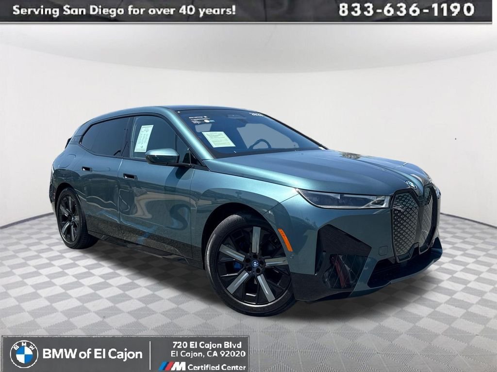 2023 BMW iX xDrive50's photo
