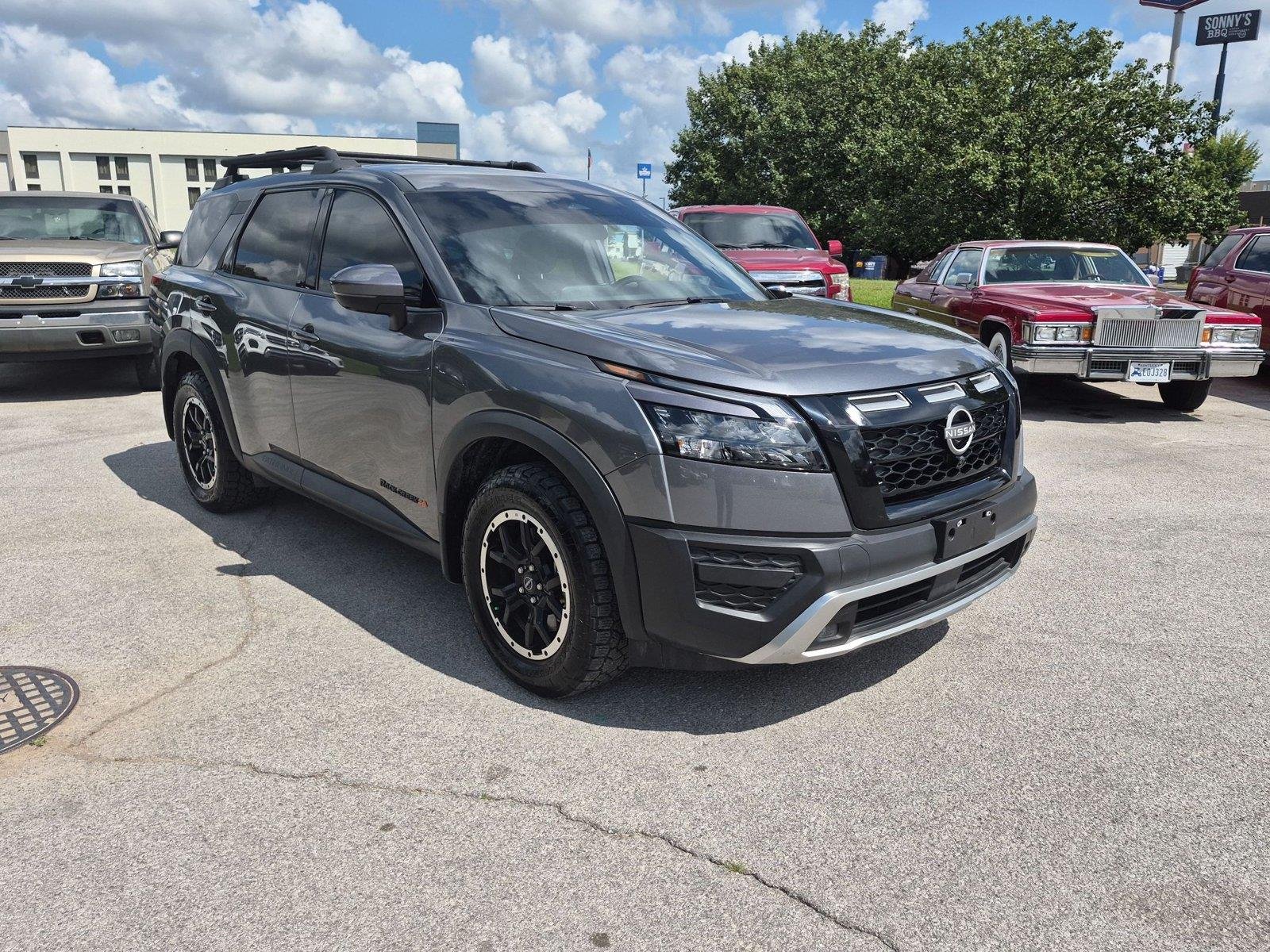 Used 2024 Gun Metallic Nissan Rock Creek image 7