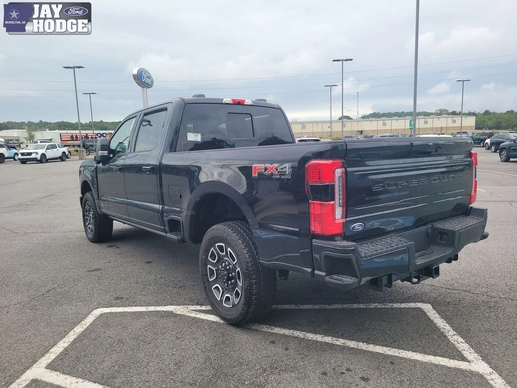 2026 Ford F-250 Super Duty Platinum - Photo 8