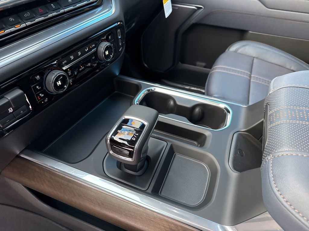 2026 Chevrolet Silverado 1500 High Country - Photo 30