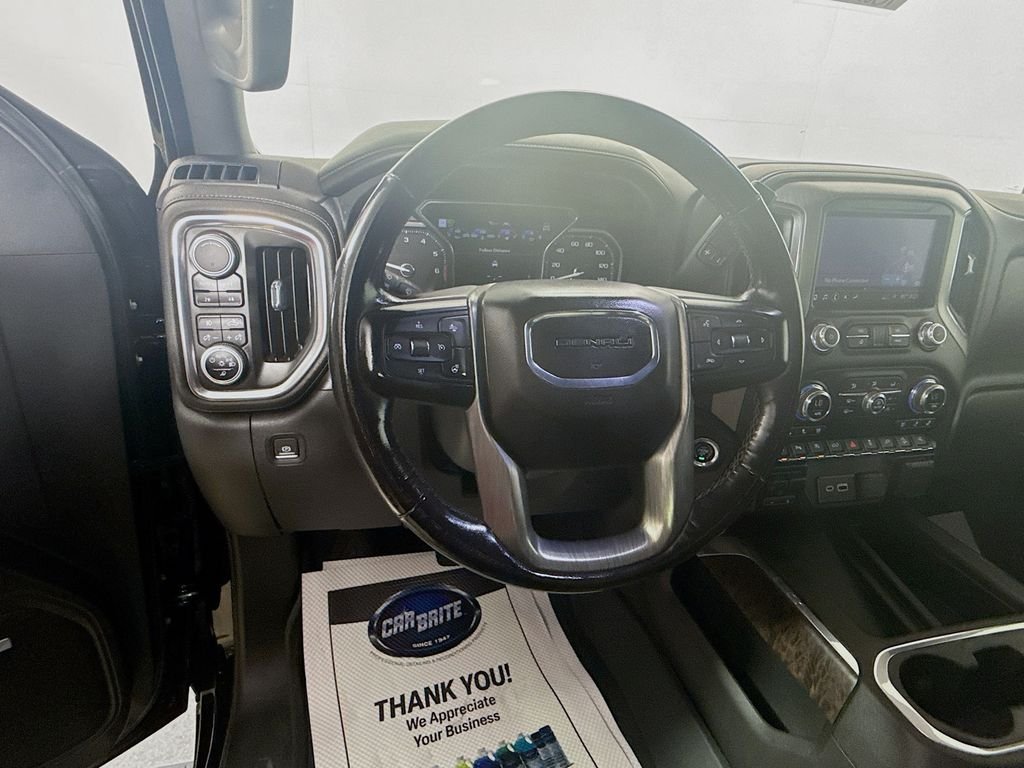 Used 2019 Onyx Black GMC Denali image 12