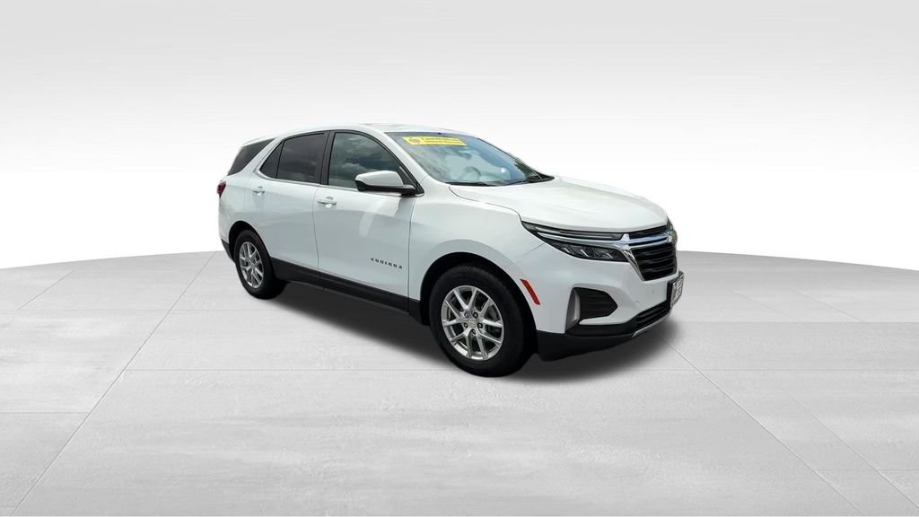 Used 2024 White Chevrolet LT image 8