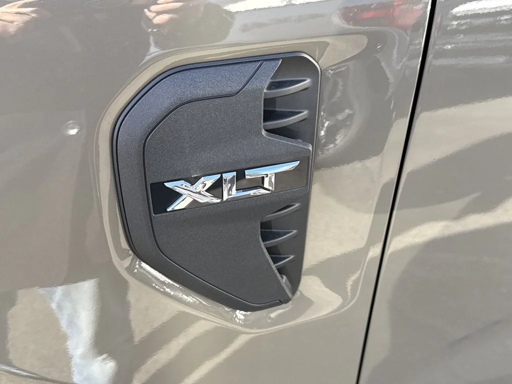 New 2026 Gray Ford XLT image 30