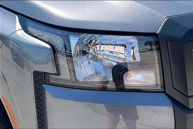 Used 2025 Gray Nissan S image 28