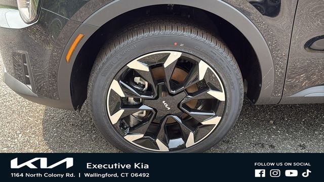 New 2026 Ebony Black Kia EX image 7