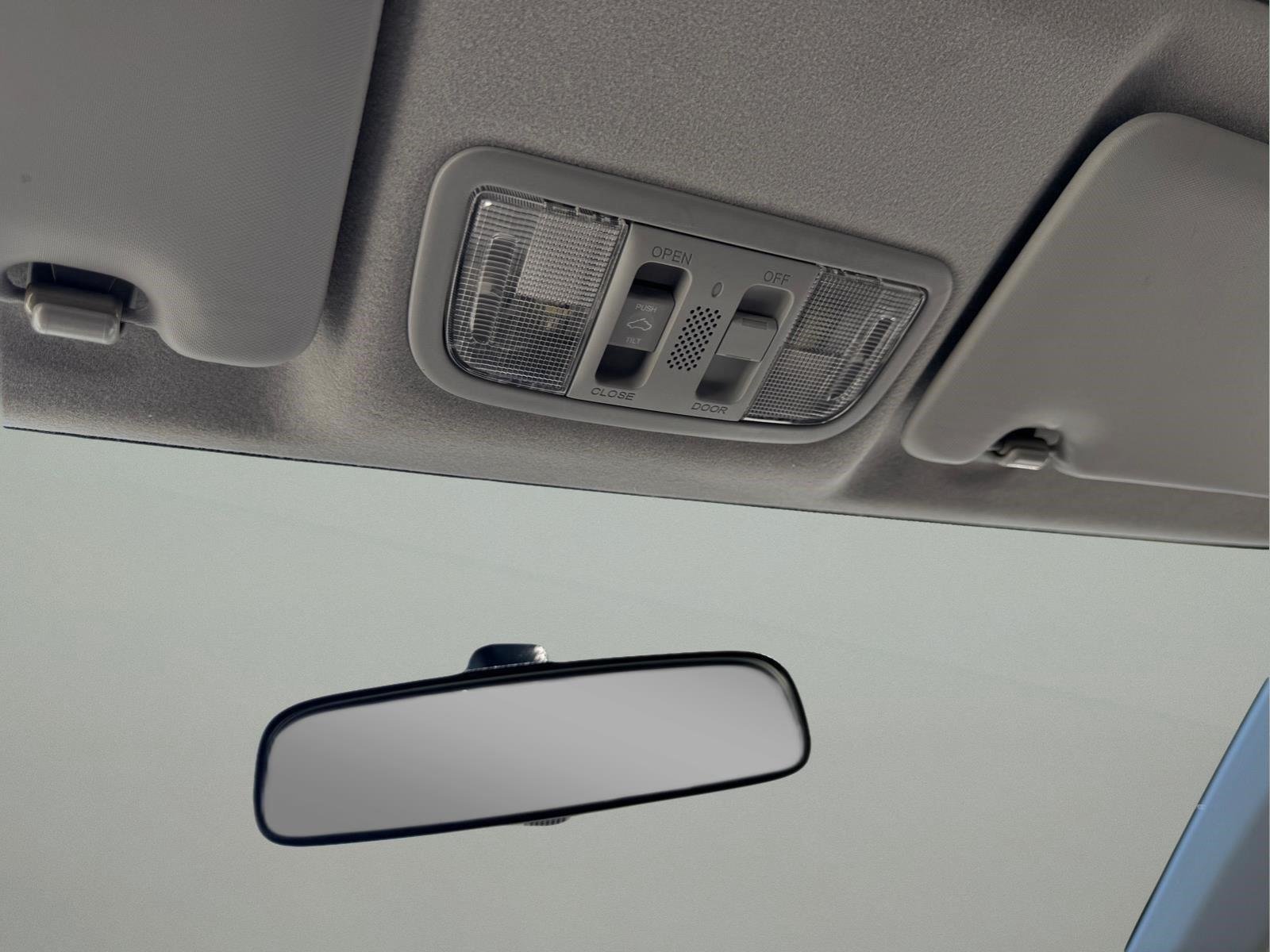 Used 2012 Alabaster Silver Metallic Honda Si image 27