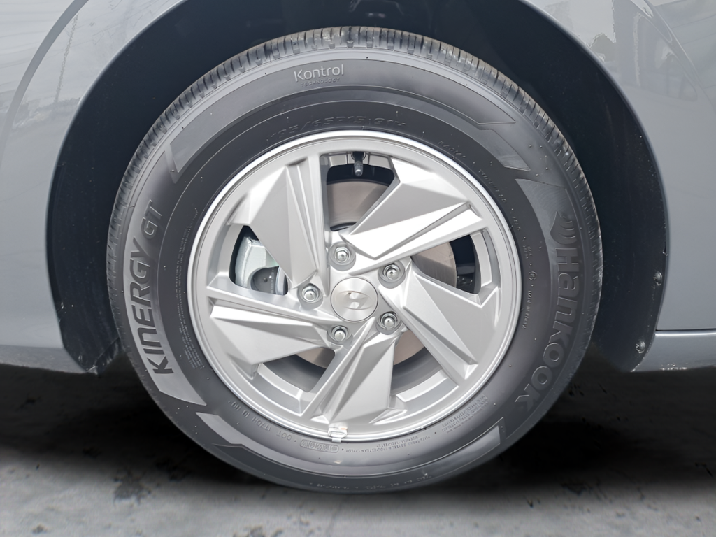 New 2026 Gray Hyundai SE image 28