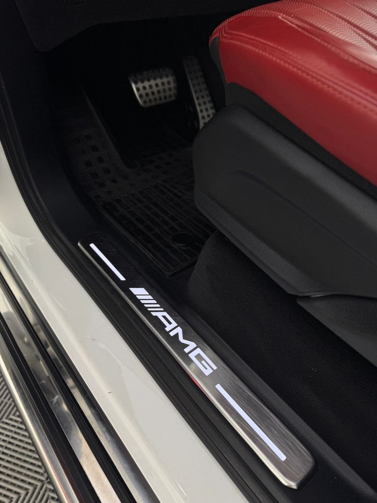 Used 2022 White Mercedes-Benz G 63 AMG® image 24