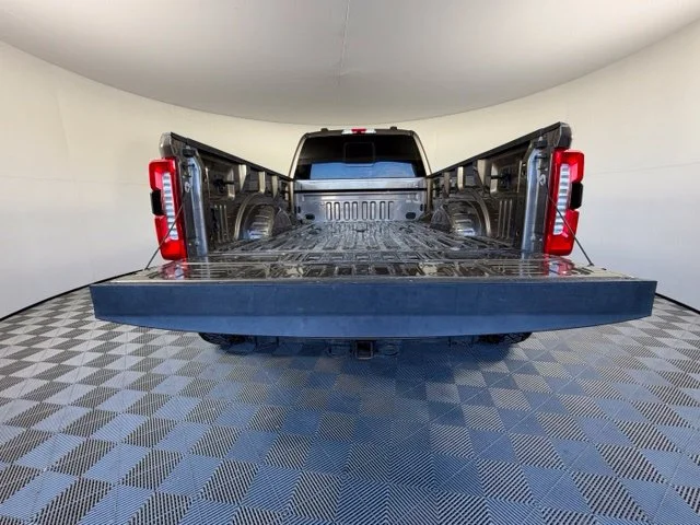 Used 2023 Gray Ford LARIAT image 64