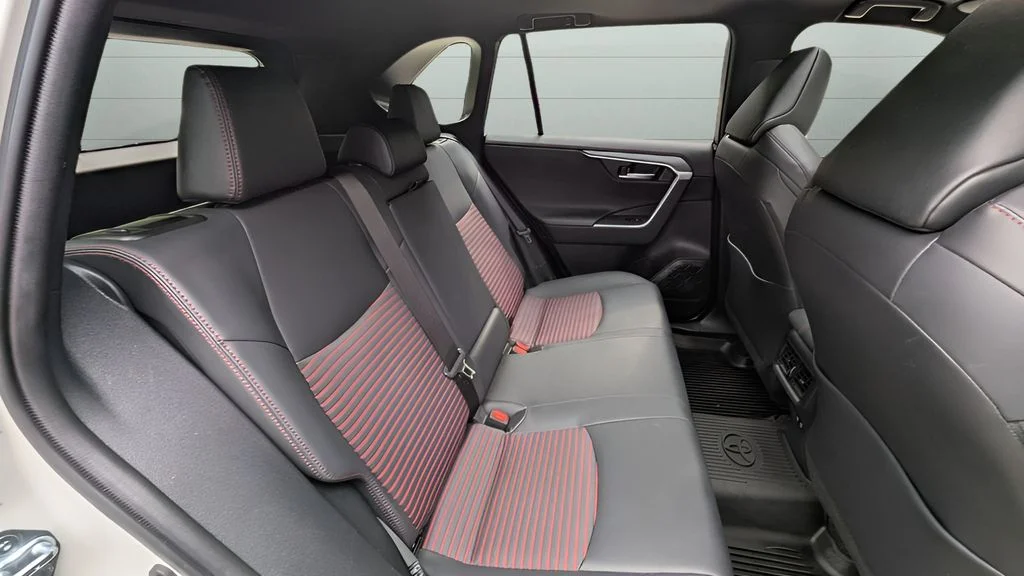 2021 Toyota RAV4 XSE - Photo 65